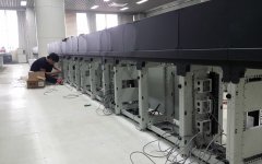 為什么操作臺(tái)必須具備線纜管理系統(tǒng)？